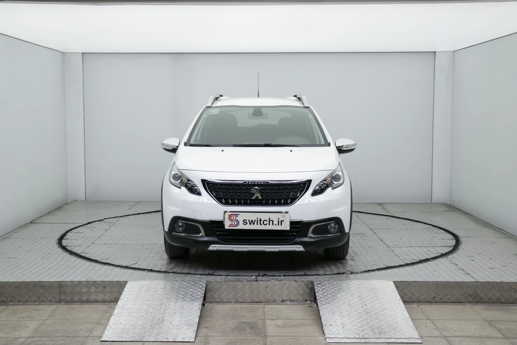 خرید و فروش پژو 2008 اتوماتیک مدل 1397 نقد و اقساط