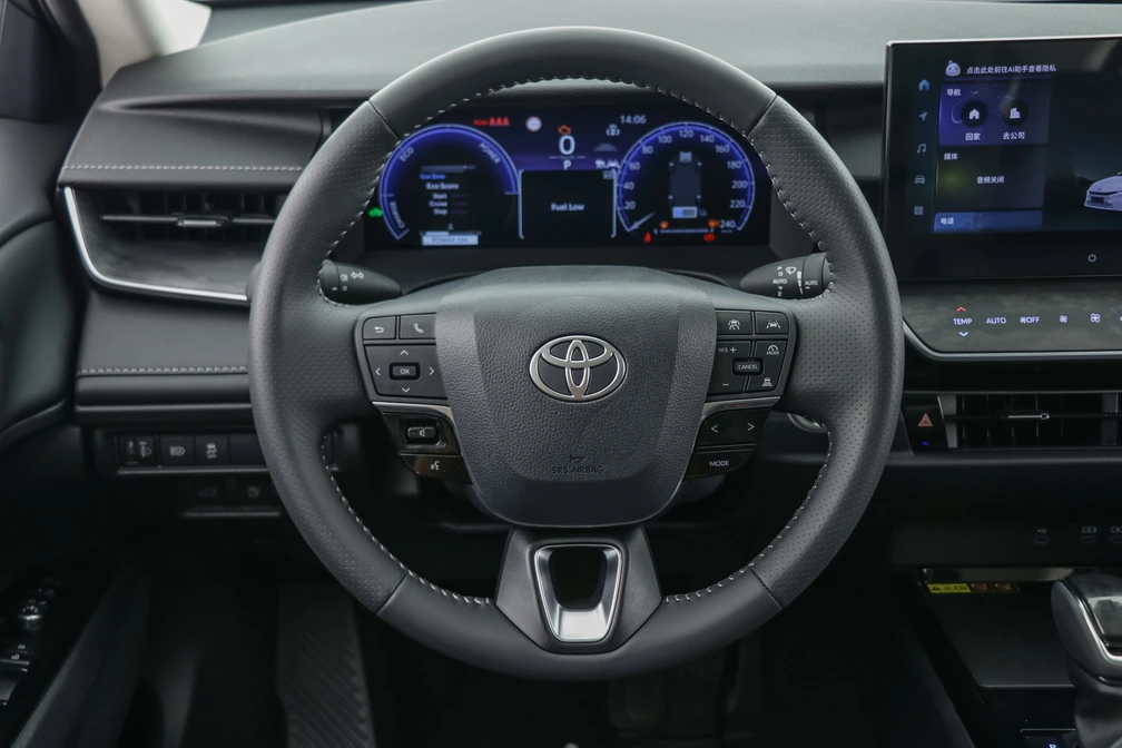 خرید و فروش تویوتا کمری هیبرید LE - فول مدل 2025 نقد و اقساط خرید و فروش تویوتا کمری هیبرید LE - فول مدل 2025 نقد و اقساط