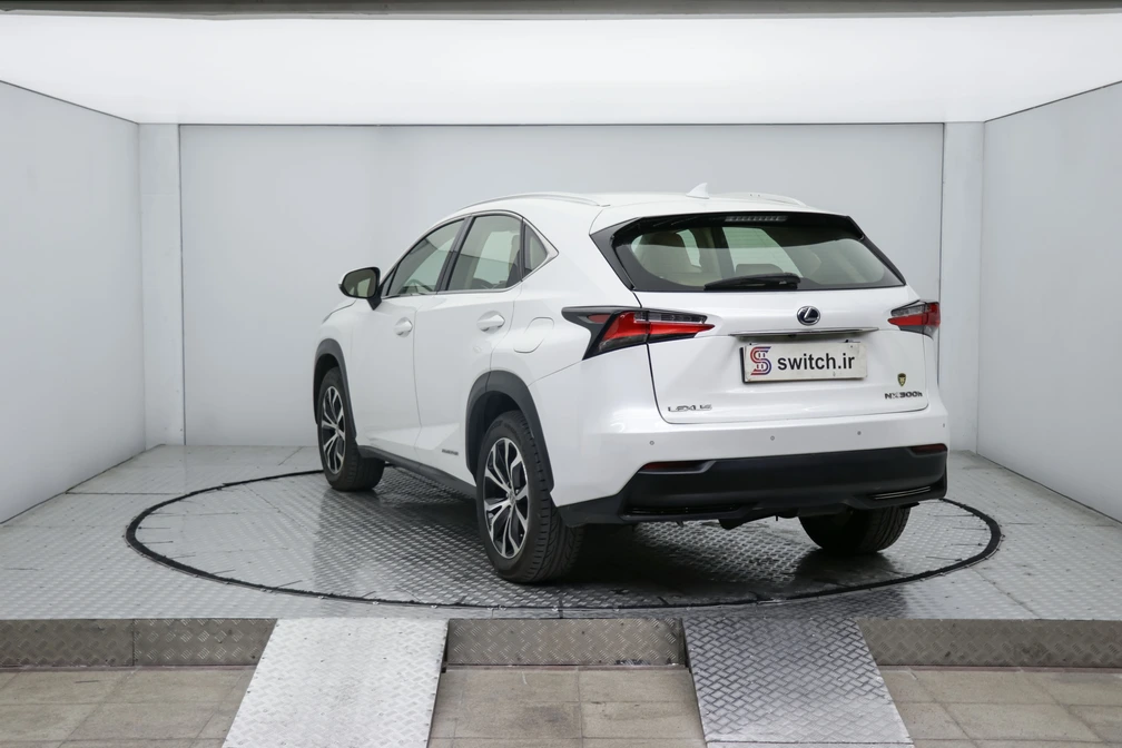 خرید و فروش لکسوس NX هیبرید 300H - F SPORT - پنج کلید مدل 2015 نقد و اقساط