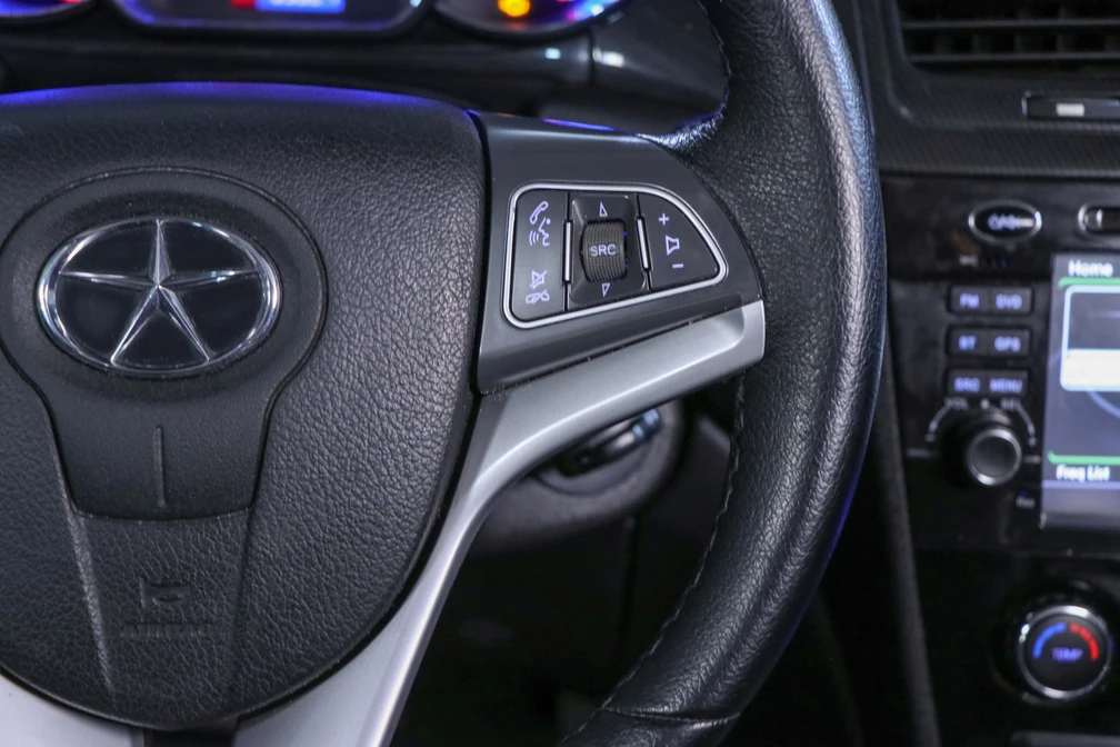 خرید و فروش جک J5 1800 - اتوماتیک مدل 1394 نقد و اقساط خرید و فروش جک J5 1800 - اتوماتیک مدل 1394 نقد و اقساط