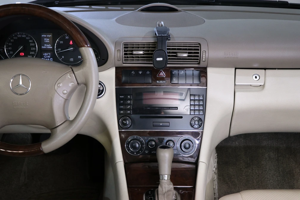 خرید و فروش بنز کلاس C 200 مدل 2006 نقد و اقساط