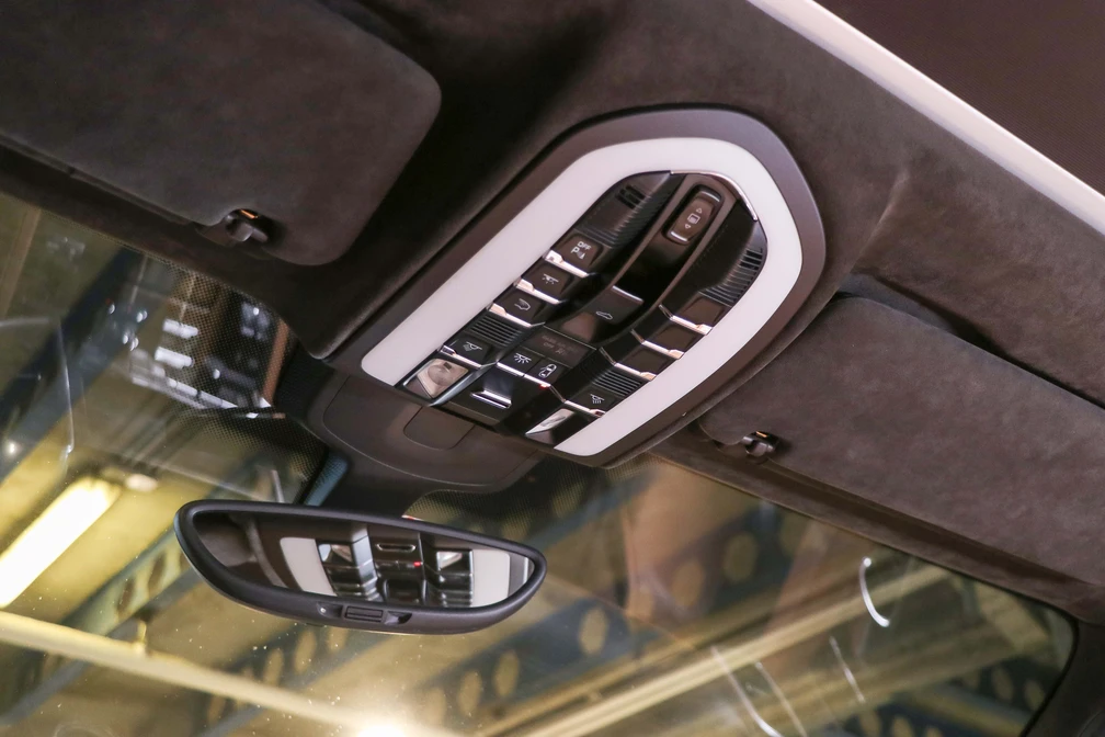 خرید و فروش پورشه کاین شش سیلندر مدل 2013 نقد و اقساط