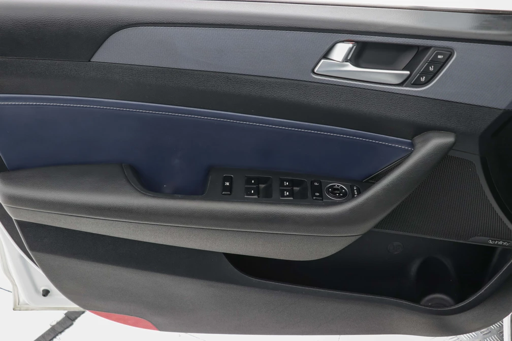 خرید و فروش هیوندای سوناتا هیبرید GLS PLUS  مدل 2017 نقد و اقساط