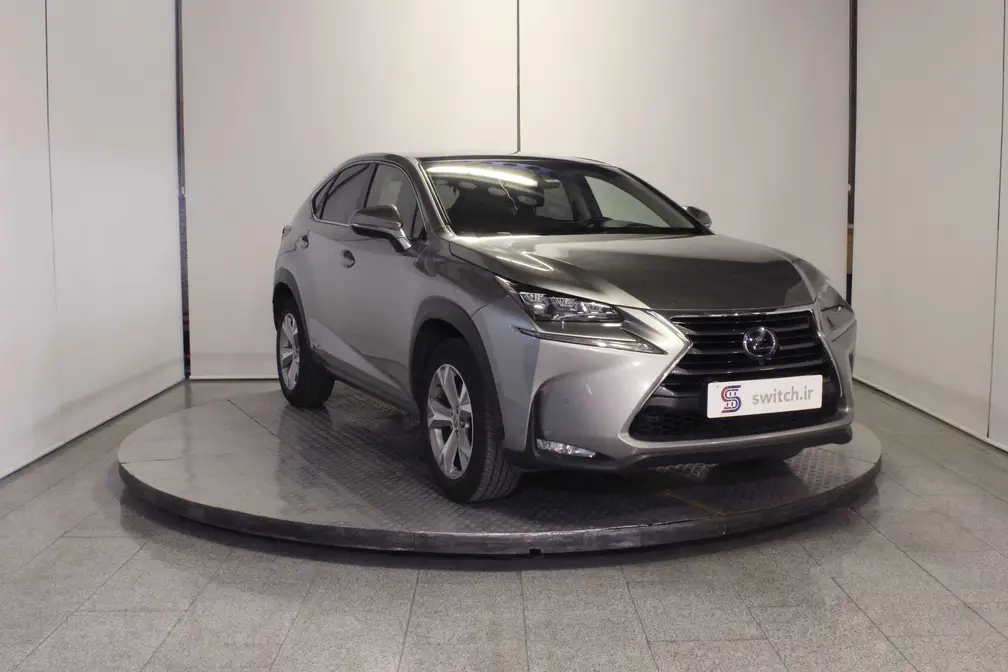 خرید و فروش لکسوس NX هیبرید 300H - لاکچری - هفت کلید - سقف فلز مدل 2017 نقد و اقساط