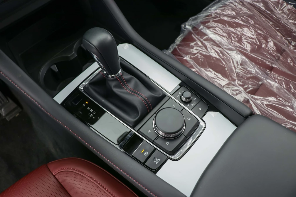 خرید و فروش مزدا 3 PE مدل 2025 نقد و اقساط