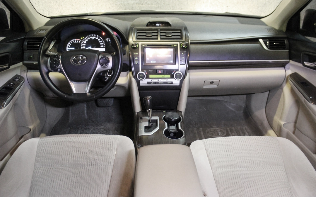 خرید و فروش تویوتا کمری GL مدل 2013 نقد و اقساط خرید و فروش تویوتا کمری GL مدل 2013 نقد و اقساط