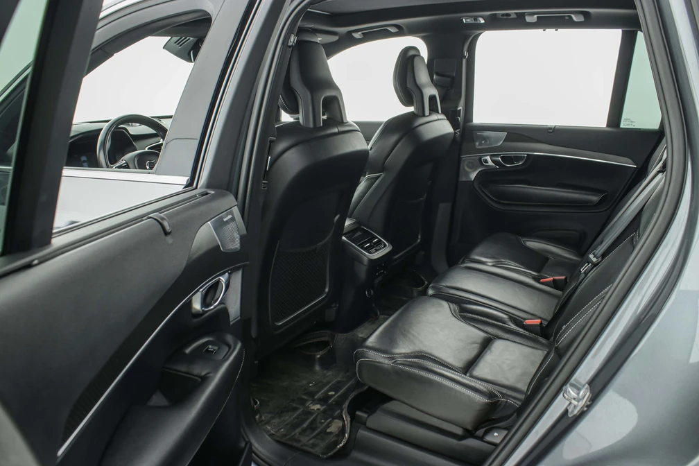 خرید و فروش ولوو XC90 R دیزاین مدل 2017 نقد و اقساط خرید و فروش ولوو XC90 R دیزاین مدل 2017 نقد و اقساط
