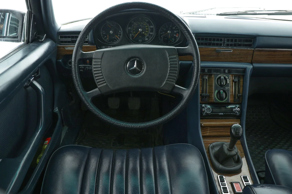 خرید و فروش بنز کلاس S S280 W116 دنده ای مدل 1974 نقد و اقساط