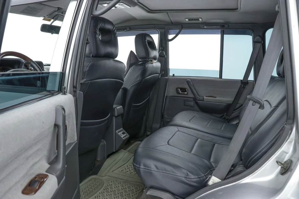 خرید و فروش میتسوبیشی پاجرو مونتاژ اتوماتیک مدل 1386 نقد و اقساط خرید و فروش میتسوبیشی پاجرو مونتاژ اتوماتیک مدل 1386 نقد و اقساط