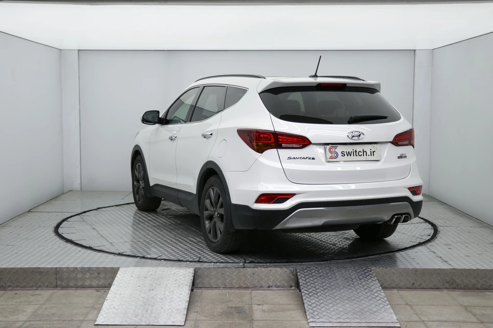 خرید و فروش هیوندای سانتافه (ix45) DM - 2400 - MPI - دو دیفرانسیل - فول مدل 2016 نقد و اقساط