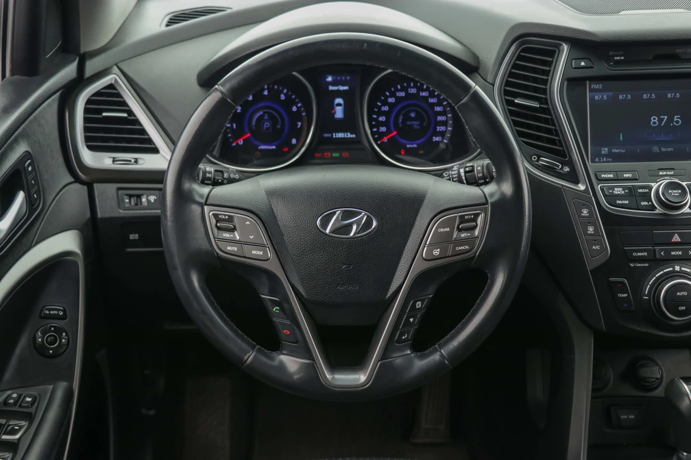 خرید و فروش هیوندای سانتافه (ix45) DM - 2400 - MPI - دو دیفرانسیل - فول مدل 2014 نقد و اقساط