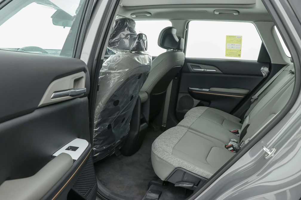 خرید و فروش کیا EV5 فول مدل 2025 نقد و اقساط خرید و فروش کیا EV5 فول مدل 2025 نقد و اقساط