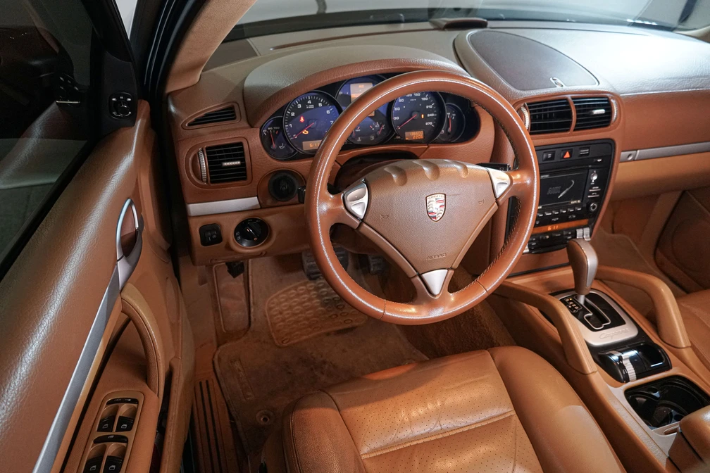 خرید و فروش پورشه کاین شش سیلندر مدل 2010 نقد و اقساط