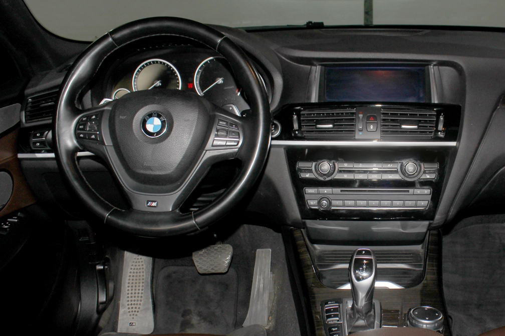 خرید و فروش ب ام و X4 28 - فول مدل 2016 نقد و اقساط خرید و فروش ب ام و X4 28 - فول مدل 2016 نقد و اقساط