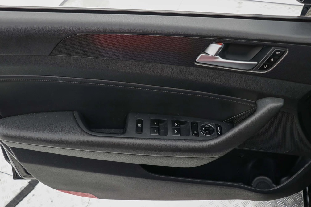 خرید و فروش هیوندای سوناتا LF - فول مدل 2016 نقد و اقساط خرید و فروش هیوندای سوناتا LF - فول مدل 2016 نقد و اقساط