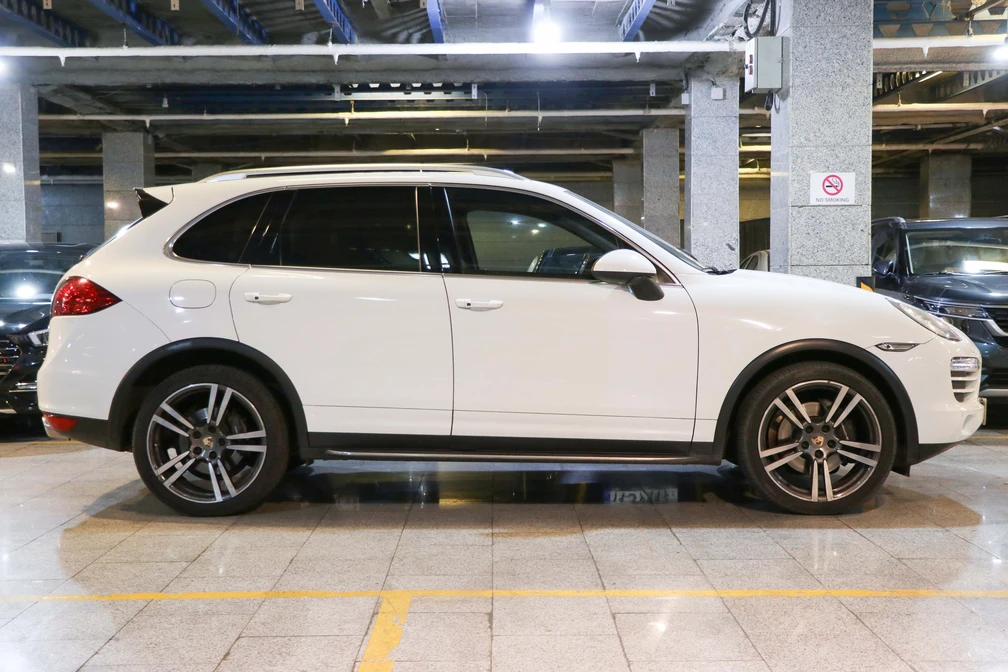 خرید و فروش پورشه کاین شش سیلندر مدل 2013 نقد و اقساط