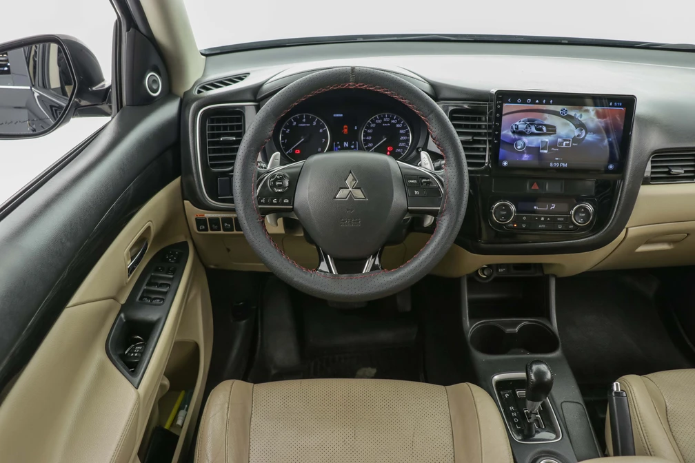 خرید و فروش میتسوبیشی اوتلندر تیپ 4 (7نفره) مدل 2016 نقد و اقساط