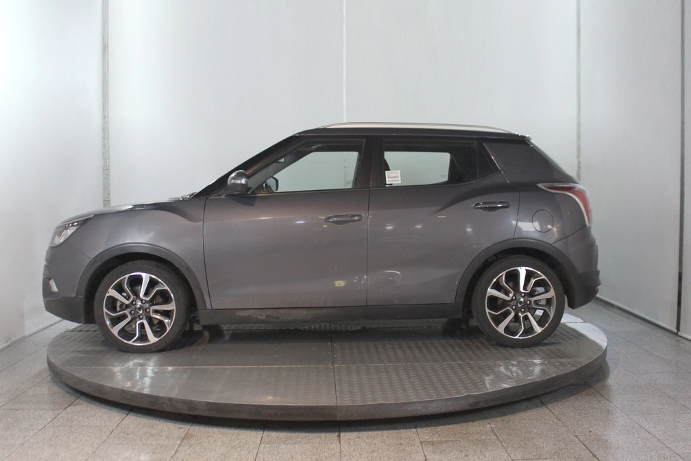 خرید و فروش سانگ یانگ تیوولی اسپرت مدل 2016 نقد و اقساط