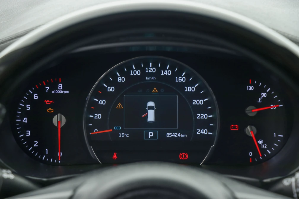 خرید و فروش کیا سورنتو UM - GT LINE - نیمه فول مدل 2016 نقد و اقساط