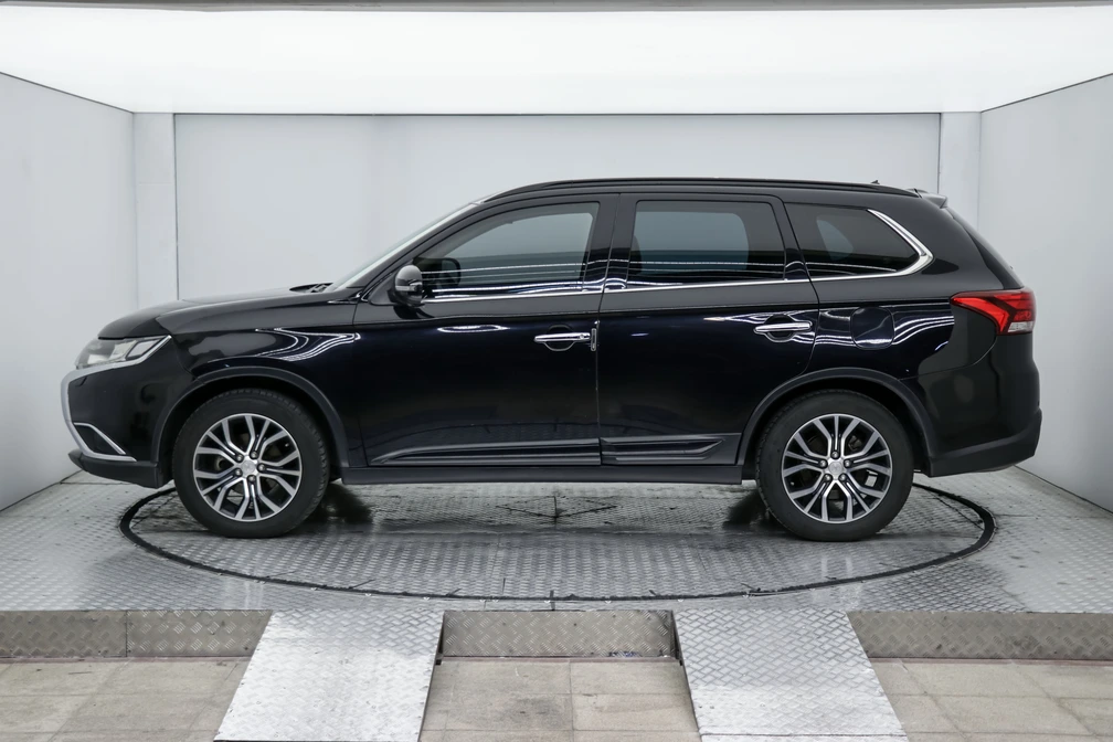 خرید و فروش میتسوبیشی اوتلندر تیپ 4 (7نفره) مدل 2016 نقد و اقساط