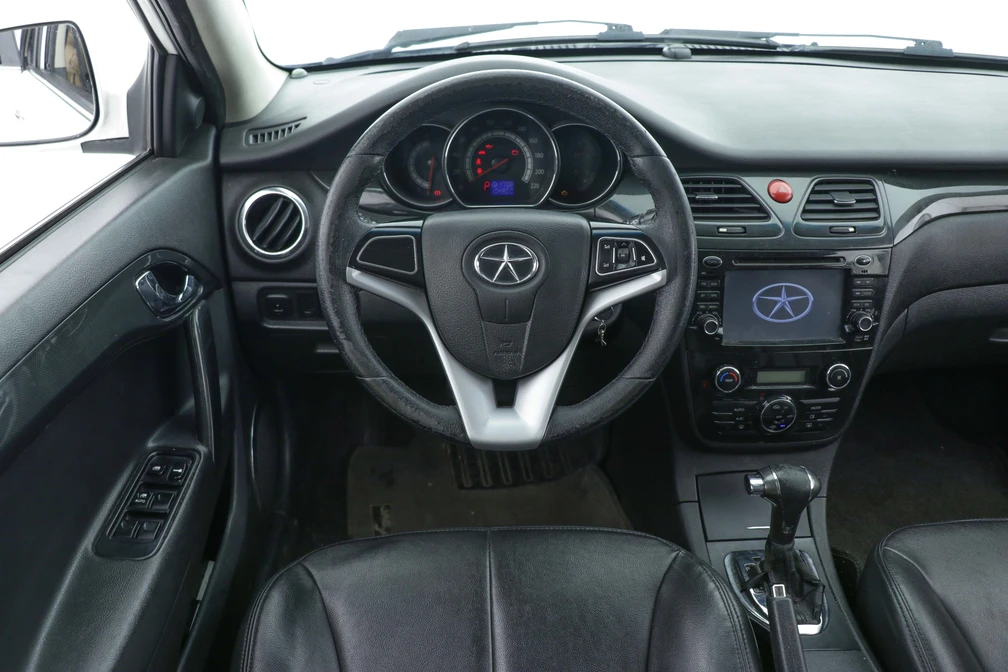 خرید و فروش جک J5 1800 - اتوماتیک مدل 1393 نقد و اقساط