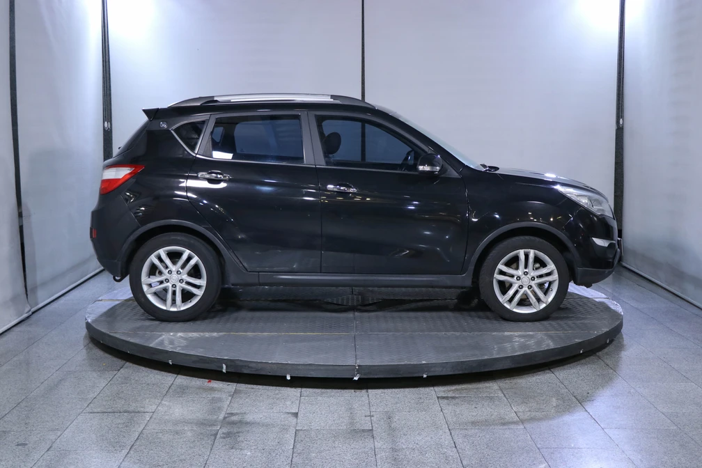 خرید و فروش چانگان CS35 مونتاژ اتوماتیک مدل 1397 نقد و اقساط