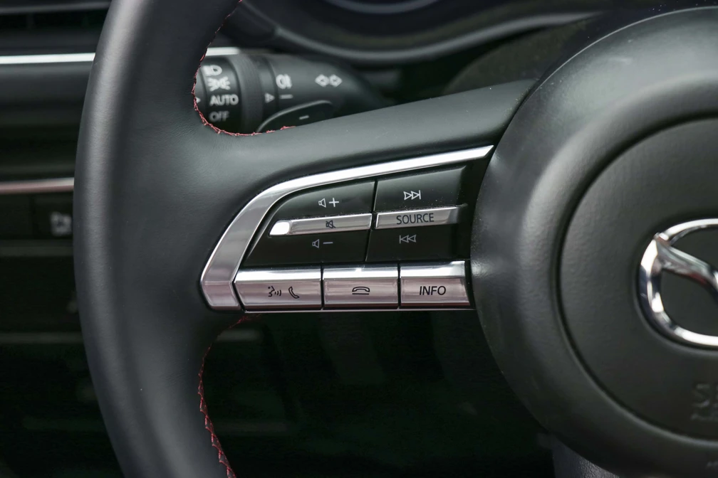 خرید و فروش مزدا 3 PE مدل 2025 نقد و اقساط