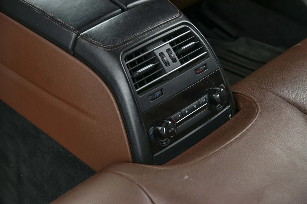 خرید و فروش ب ام و سری 6 گرن کوپه 640i مدل 2013 نقد و اقساط خرید و فروش ب ام و سری 6 گرن کوپه 640i مدل 2013 نقد و اقساط