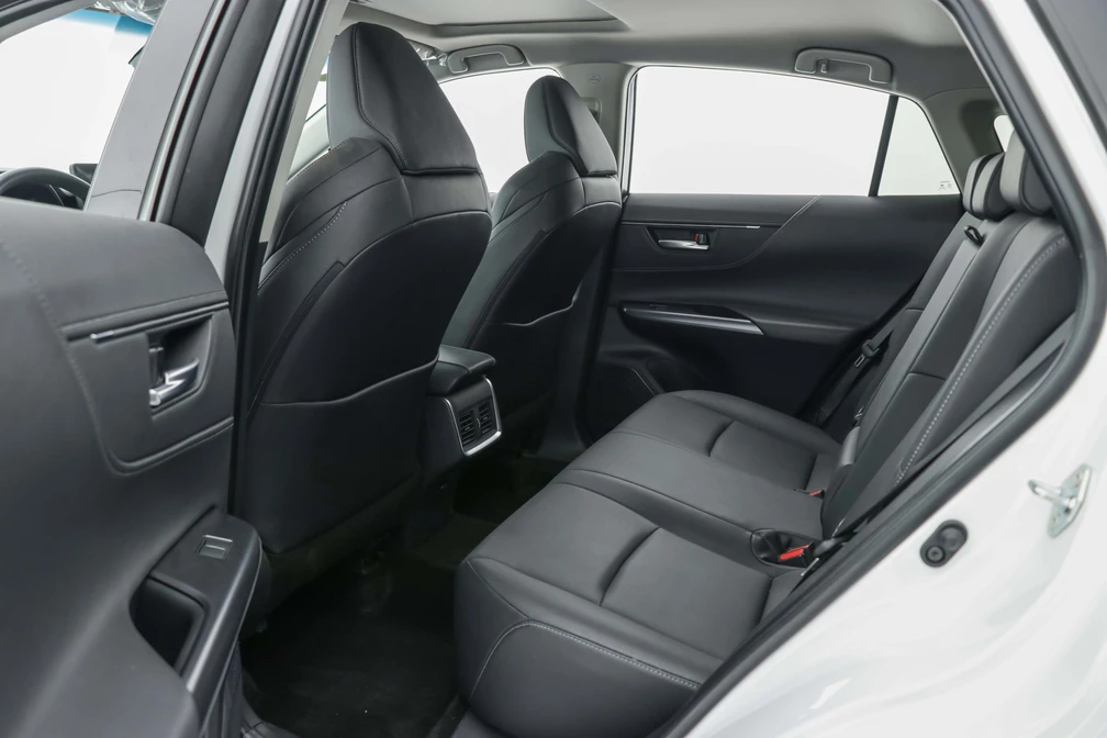 خرید و فروش تویوتا ونزا نیمه فول مدل 2024 نقد و اقساط خرید و فروش تویوتا ونزا نیمه فول مدل 2024 نقد و اقساط