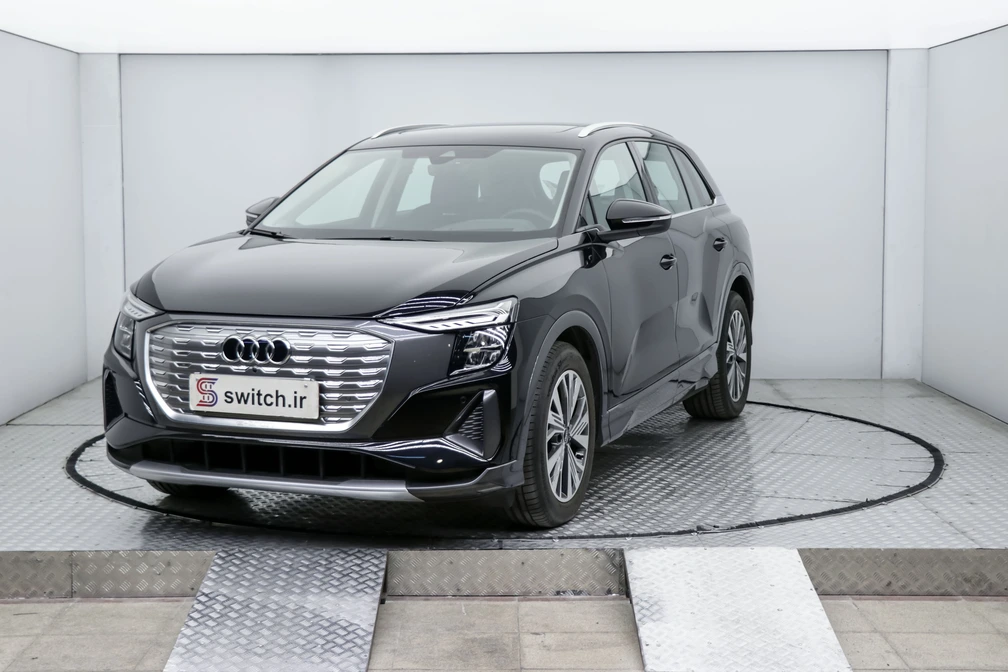 خرید و فروش آئودی q5etron سیلور پکیج - لو آپشن مدل 2024 نقد و اقساط خرید و فروش آئودی q5etron سیلور پکیج - لو آپشن مدل 2024 نقد و اقساط