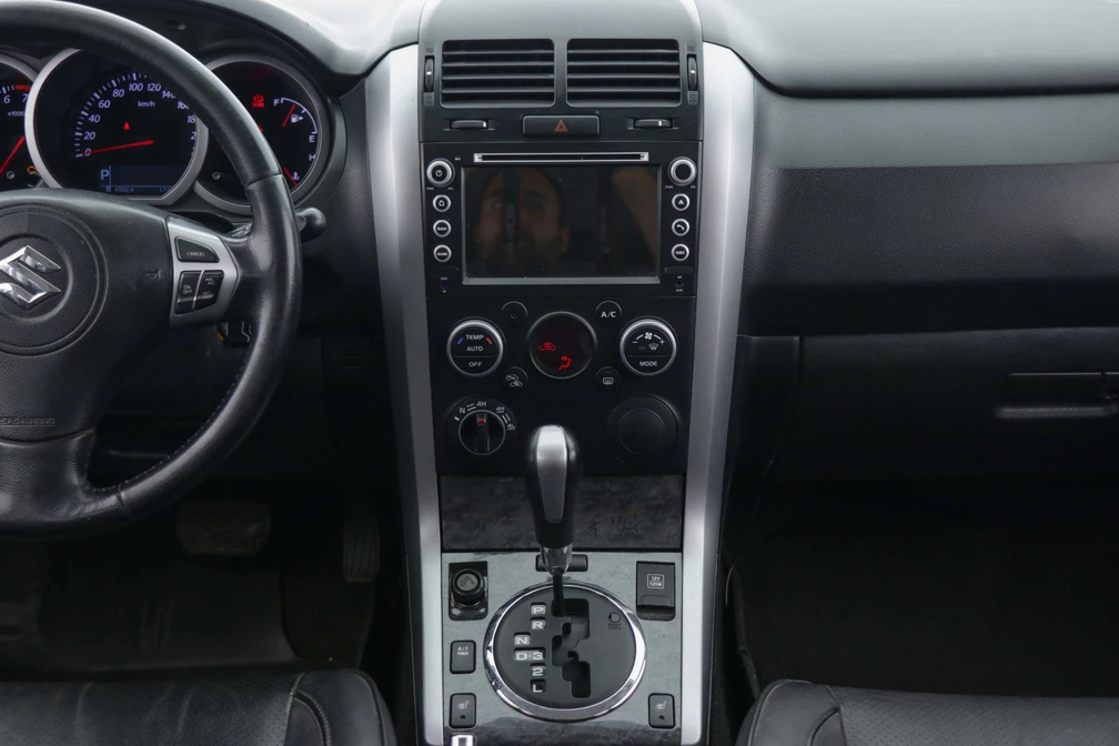 خرید و فروش سوزوکی گرند ویتارا مونتاژ 2400 - دنده ای کلاس 8 مدل 1396 نقد و اقساط خرید و فروش سوزوکی گرند ویتارا مونتاژ 2400 - دنده ای کلاس 8 مدل 1396 نقد و اقساط