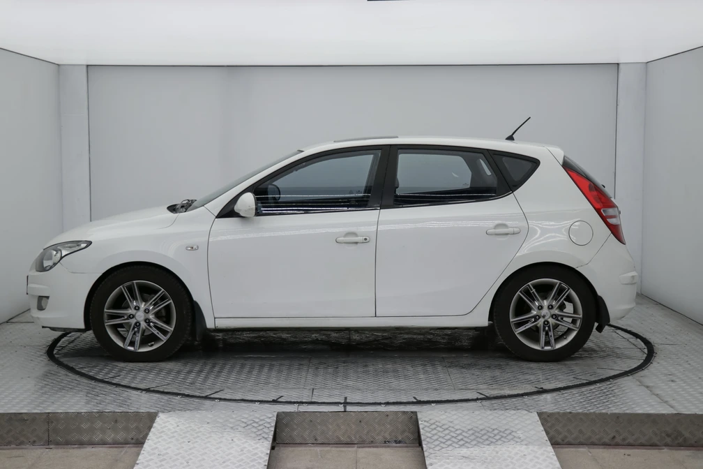خرید و فروش هیوندای i30 FD - فول مدل 2010 نقد و اقساط