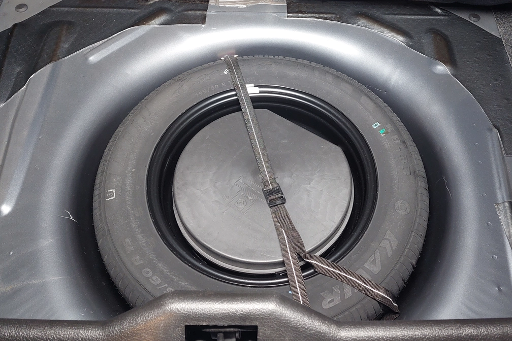 خرید و فروش ایران خودرو دنا پلاس توربو اتوماتیک مدل 1400 نقد و اقساط خرید و فروش ایران خودرو دنا پلاس توربو اتوماتیک مدل 1400 نقد و اقساط