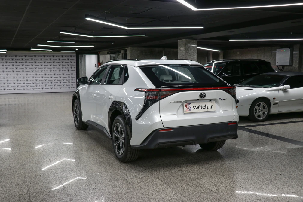 خرید و فروش تویوتا BZ4X 615 MAX مدل 2024 نقد و اقساط