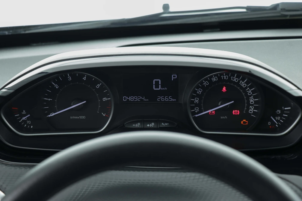 خرید و فروش پژو 2008 اتوماتیک مدل 1397 نقد و اقساط خرید و فروش پژو 2008 اتوماتیک مدل 1397 نقد و اقساط