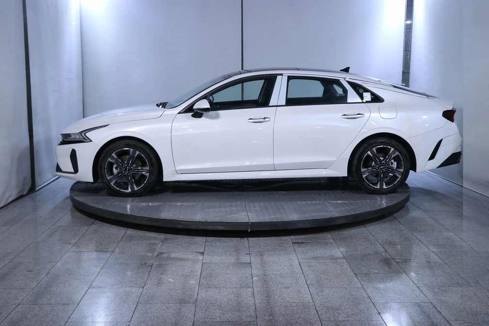 خرید و فروش کیا K5 DL3 - توربو نیمه فول مدل 2024 نقد و اقساط خرید و فروش کیا K5 DL3 - توربو نیمه فول مدل 2024 نقد و اقساط