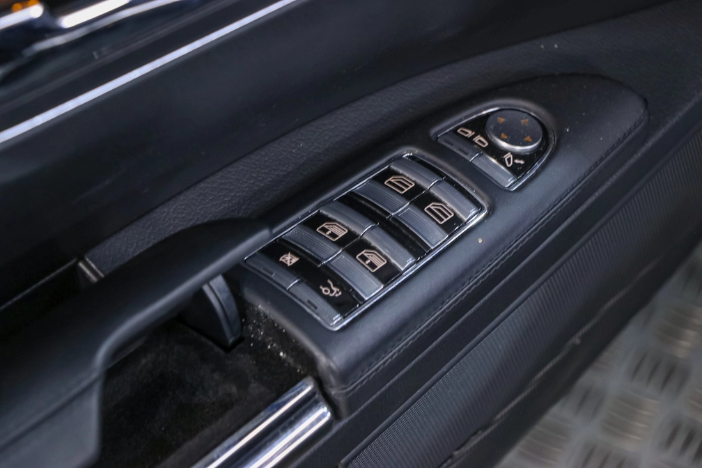 خرید و فروش بنز کلاس S 350 - فول مدل 2009 نقد و اقساط خرید و فروش بنز کلاس S 350 - فول مدل 2009 نقد و اقساط