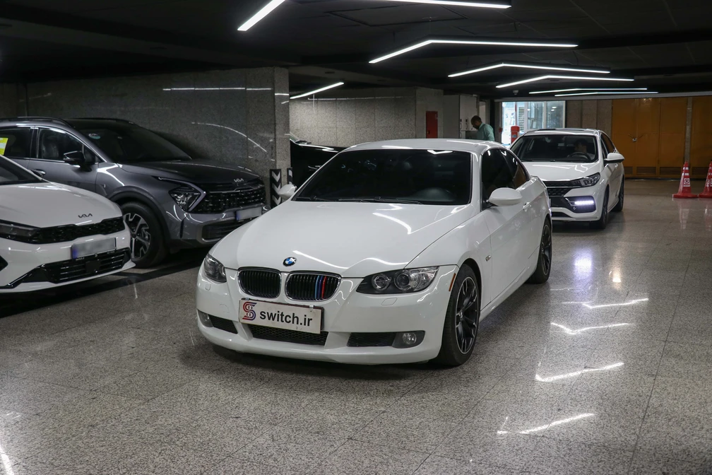 خرید و فروش ب ام و سری 3 کروک 320i مدل 2009 نقد و اقساط