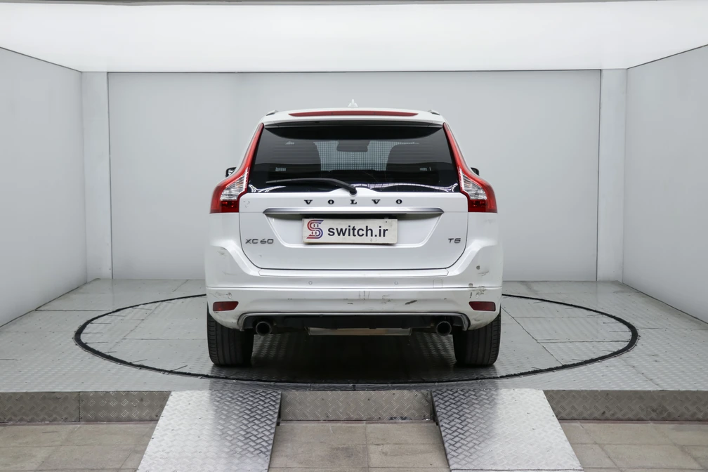 خرید و فروش ولوو XC60 R دیزاین مدل 2014 نقد و اقساط