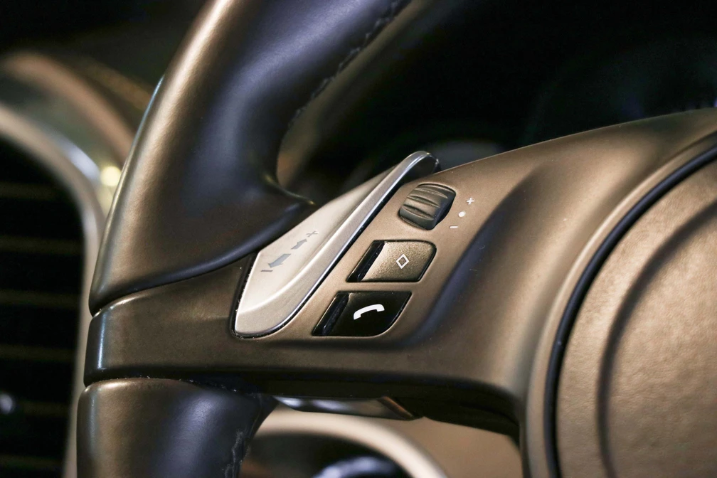 خرید و فروش پورشه کاین شش سیلندر مدل 2013 نقد و اقساط