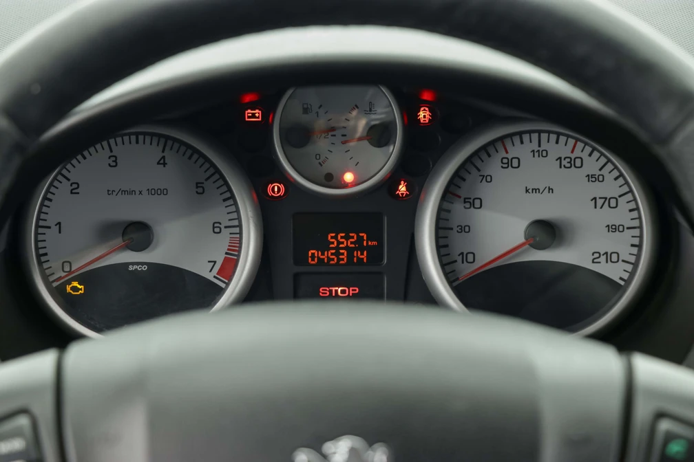 خرید و فروش پژو 207 دنده ای سقف شیشه ای مدل 1401 نقد و اقساط خرید و فروش پژو 207 دنده ای سقف شیشه ای مدل 1401 نقد و اقساط