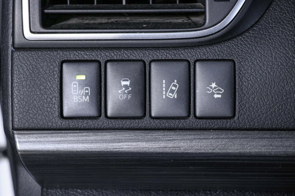 خرید و فروش تویوتا کمری هیبرید XLE - سفارش آمریکا مدل 2016 نقد و اقساط خرید و فروش تویوتا کمری هیبرید XLE - سفارش آمریکا مدل 2016 نقد و اقساط