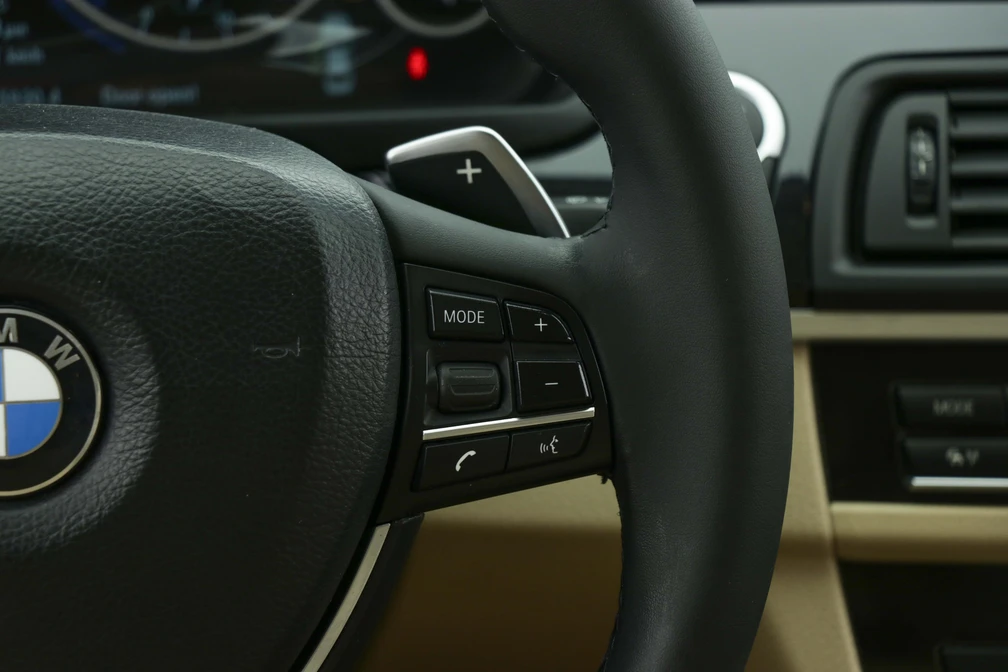 خرید و فروش ب ام و سری 5 528i - فول مدل 2013 نقد و اقساط خرید و فروش ب ام و سری 5 528i - فول مدل 2013 نقد و اقساط