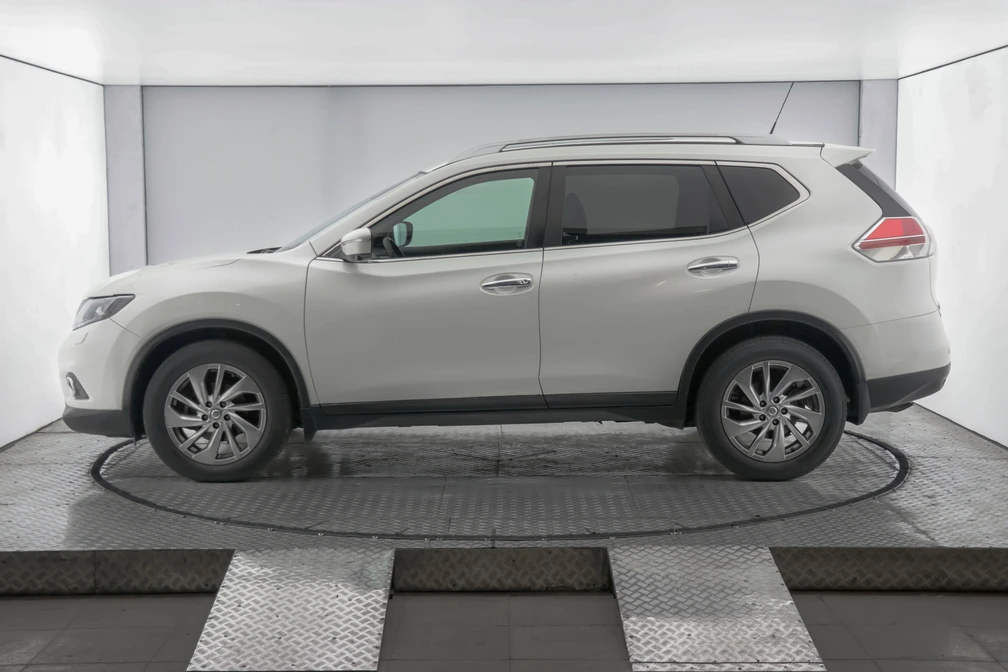 خرید و فروش نیسان ایکس تریل فول مدل 2016 نقد و اقساط خرید و فروش نیسان ایکس تریل فول مدل 2016 نقد و اقساط