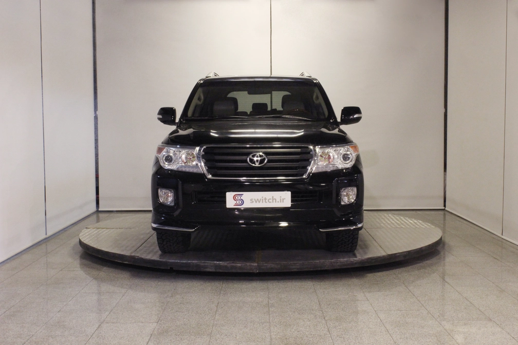 خرید و فروش تویوتا لندکروز VXR مدل 2012 نقد و اقساط