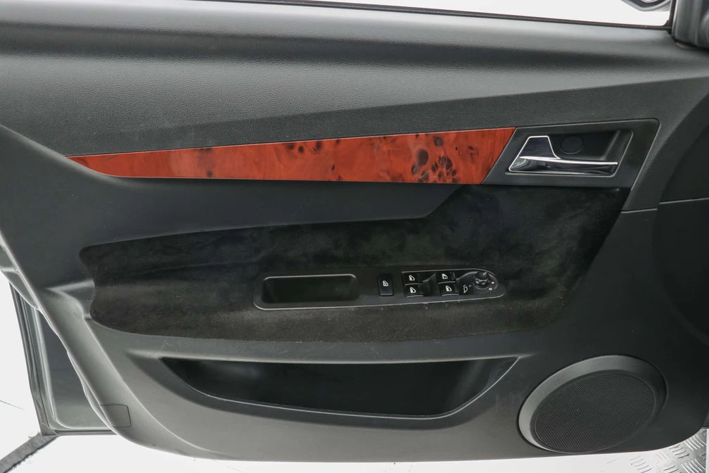 خرید و فروش ایران خودرو دنا پلاس توربو اتوماتیک مدل 1401 نقد و اقساط