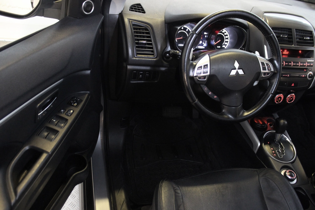 خرید و فروش میتسوبیشی ASX تیپ 4 (فول) مدل 2012 نقد و اقساط