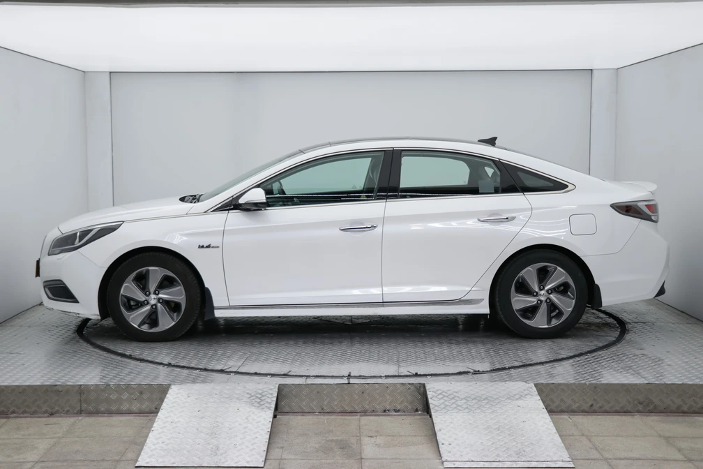 خرید و فروش هیوندای سوناتا هیبرید GLS PLUS  مدل 2017 نقد و اقساط