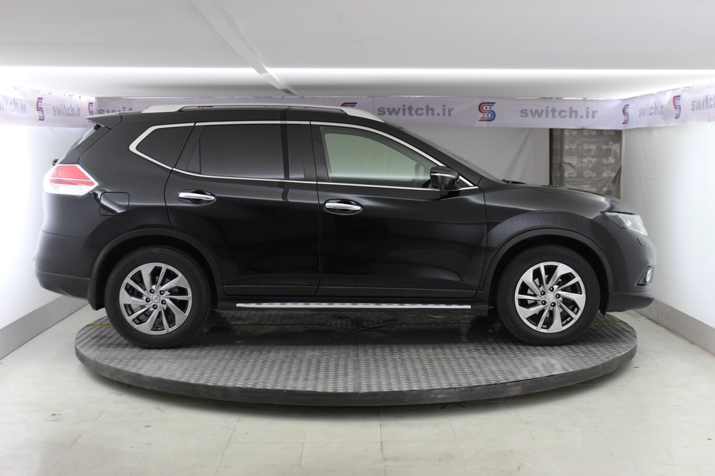 خرید و فروش نیسان ایکس تریل فول مدل 2016 نقد و اقساط