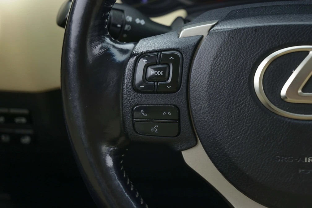 خرید و فروش لکسوس NX هیبرید 300H - F SPORT - پنج کلید مدل 2015 نقد و اقساط